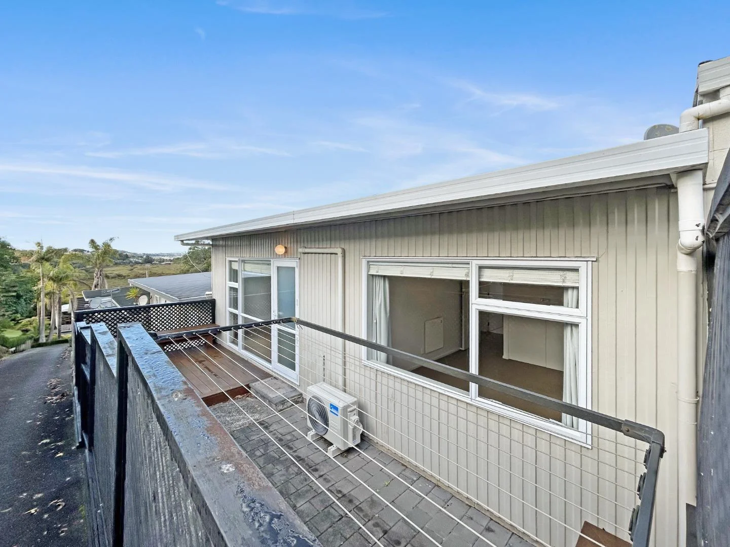 Two Bedroom Unit in Heart of Northcote