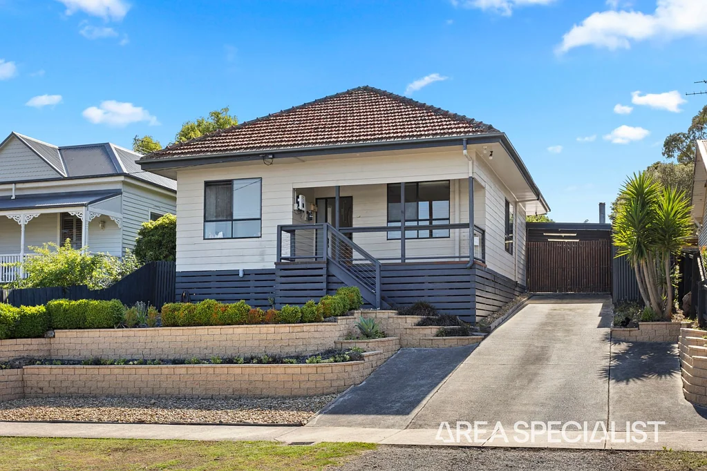 Korumburra 4Zimmer The Brief:
Charming Family Home in Superb Location
