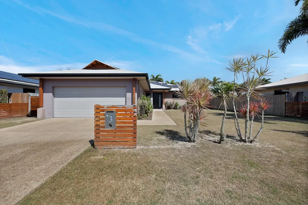 3 Blaxland Close, Andergrove, QLD 4740