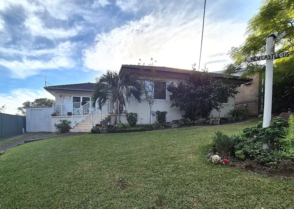 Taree West Home with Stunning River Views