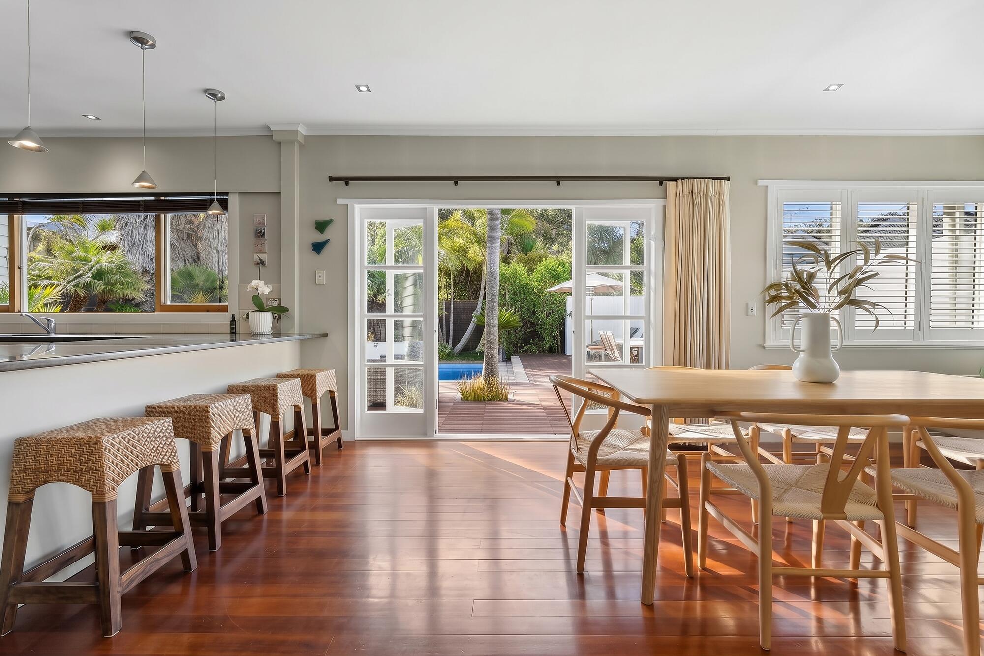 6 The Esplanade, Campbells Bay, photo 3