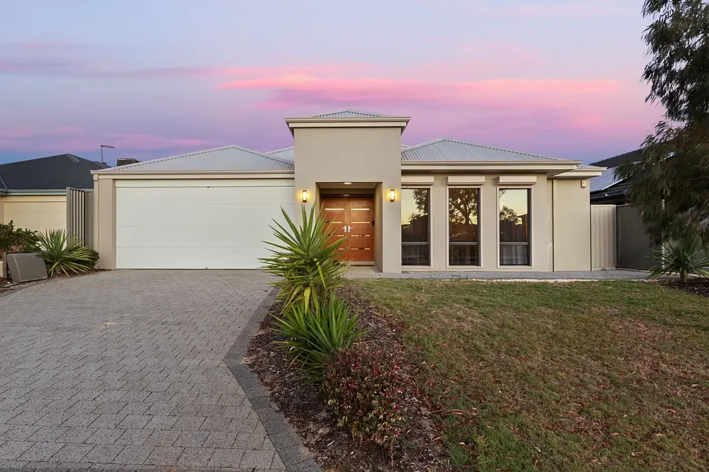 22 Debelle Way, Clarkson, WA 6030