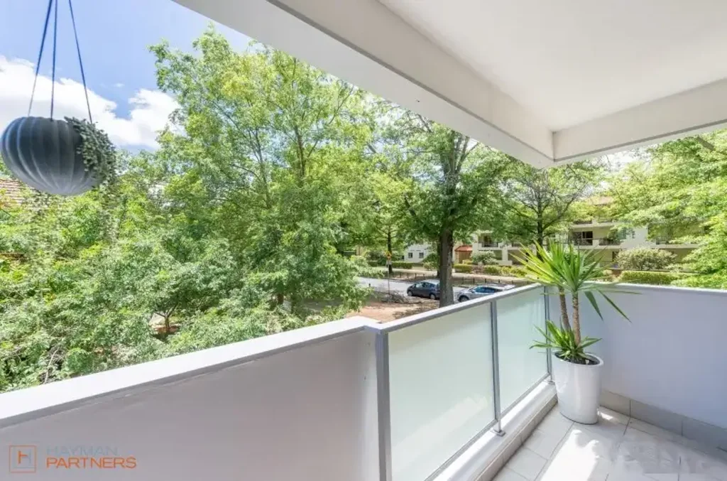 Stylish Apartment in the Heart of Braddon