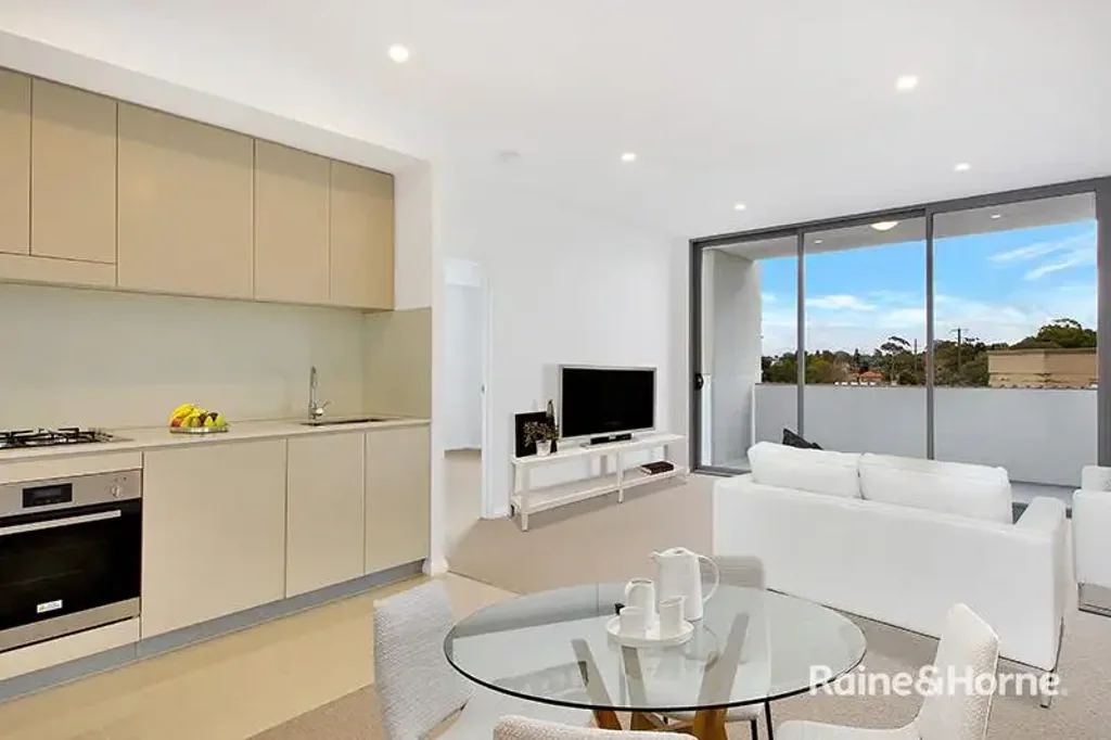 Fantastic Apartment With Parking & Study Nook
