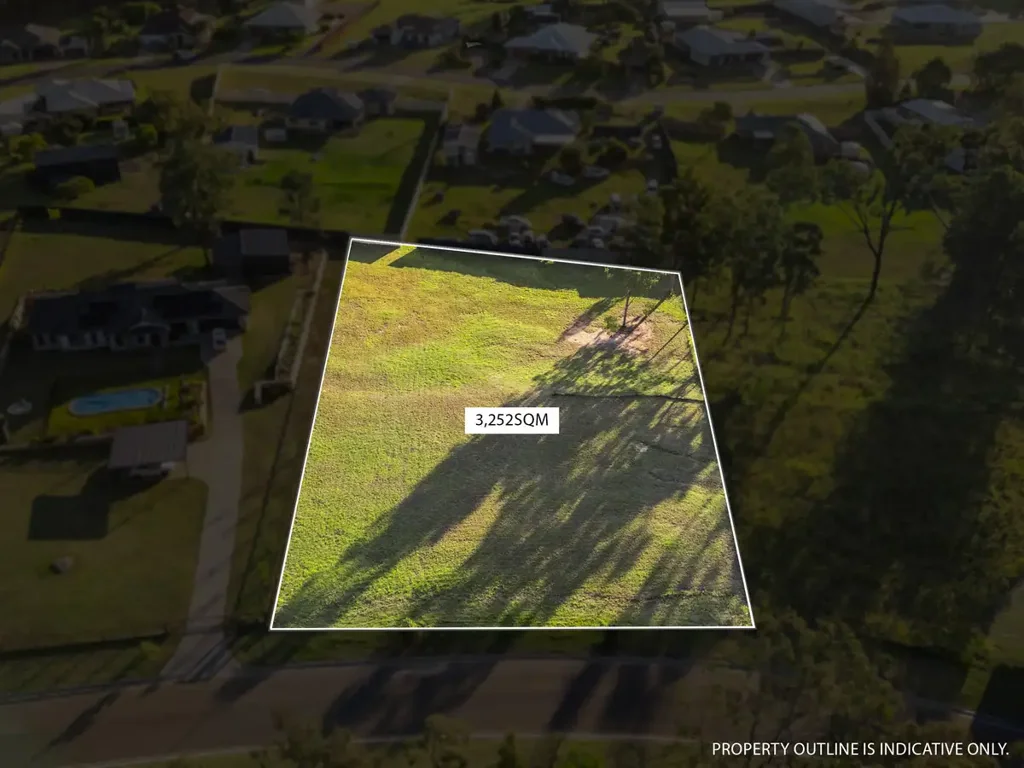 8 Wattle Crescent, Gatton, QLD 4343