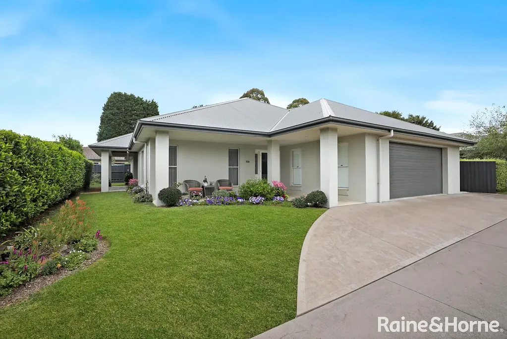 Bowral 4Phòng ngủ Sophisticated Masterbuilt Home
