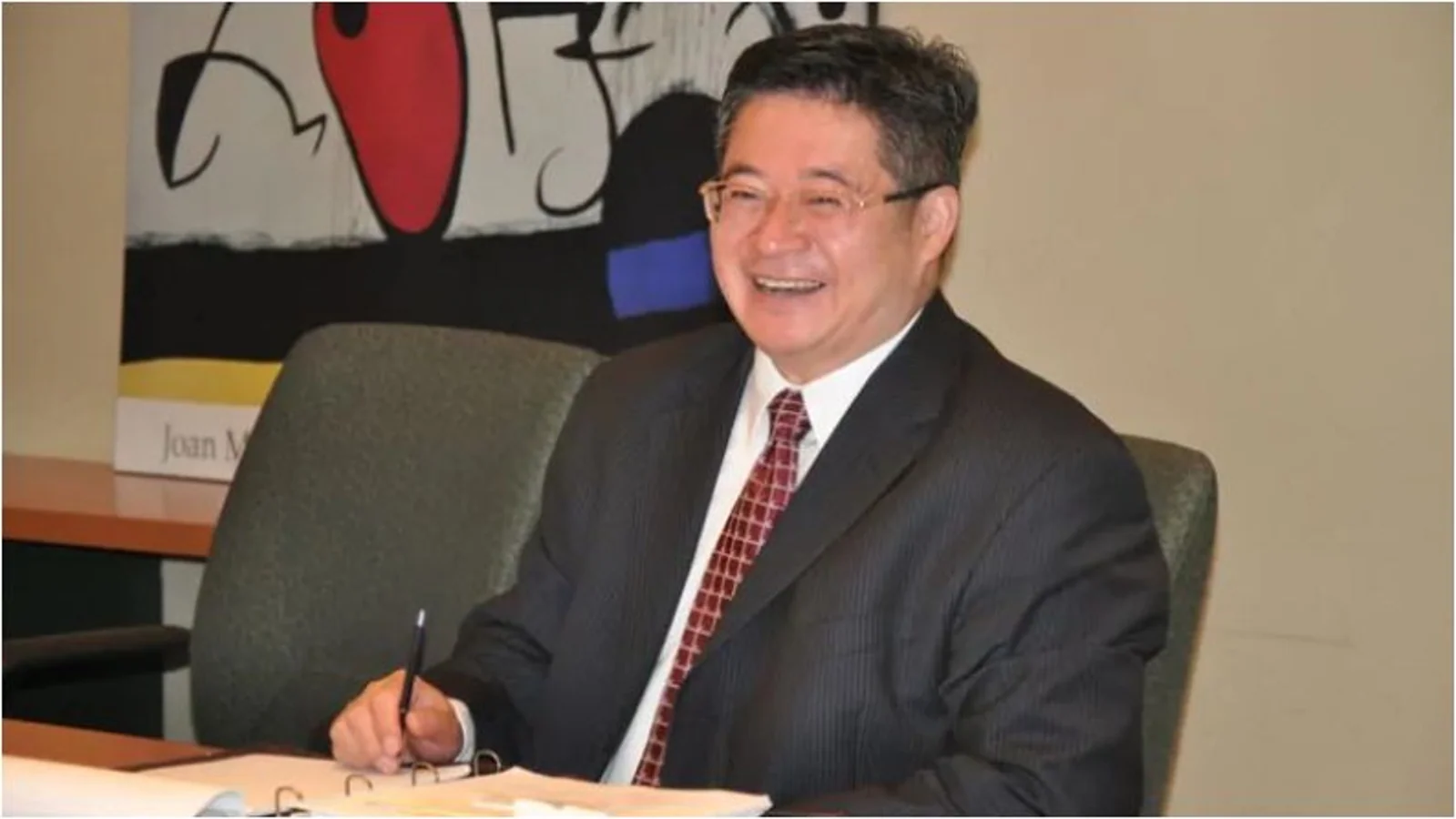 爆料!温哥华国际学校华人老板欠薪百万被控,受害者多为中国留学生!5套豪宅被封…
