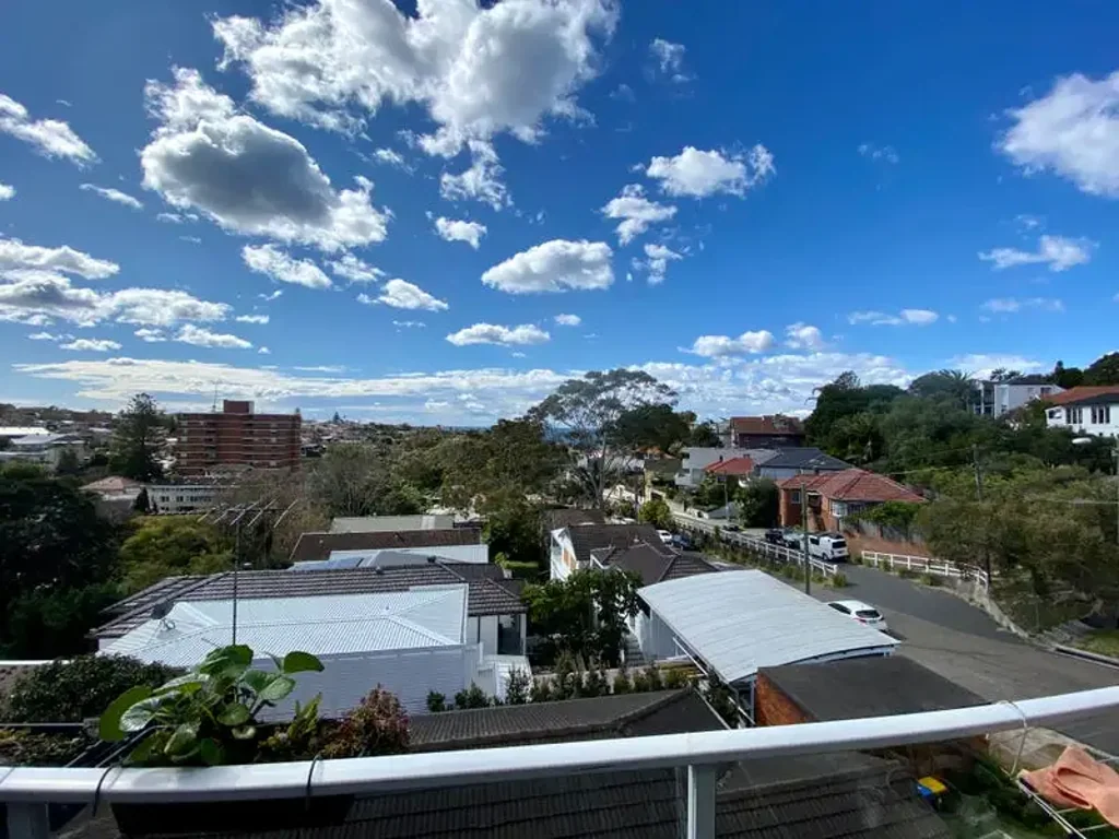 Top Floor Apartment with Ocean Views!