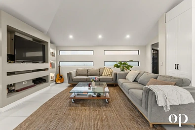 20 Murrumba Drive, Ashmore, QLD 4214, 4 rūma, 4 rūma horoi, House