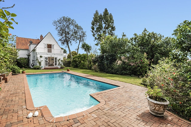11A Westbourne Road, Remuera, Auckland City