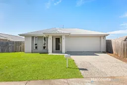 28 Cordeaux Crescent, Redbank Plains