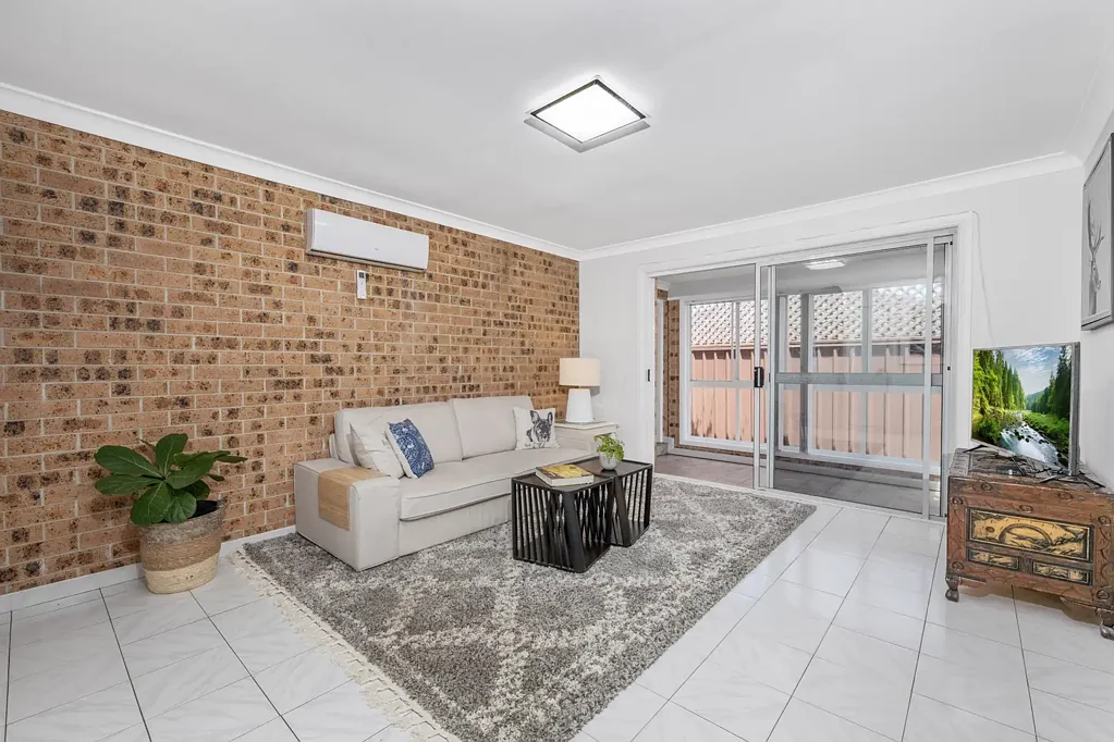 4/5 Wattle Street, Peakhurst, NSW 2210