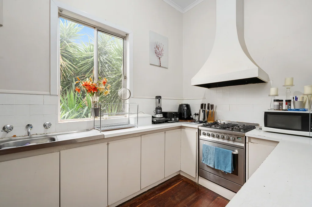 Victory Heights 3ਬੈੱਡਰੂਮ Currently rented for $450 per week!