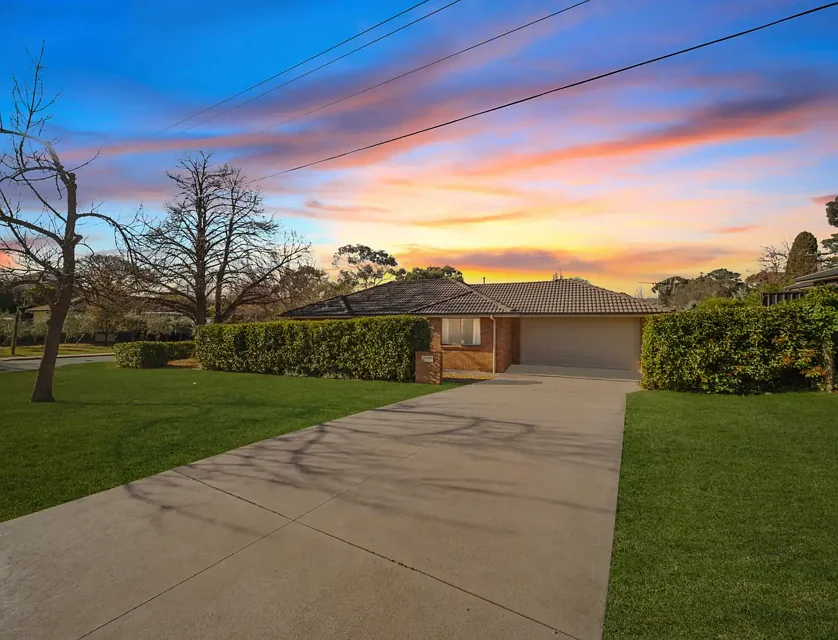 30 Shepherd Street, Pearce, ACT 2607, 3房, 2浴, 城市屋