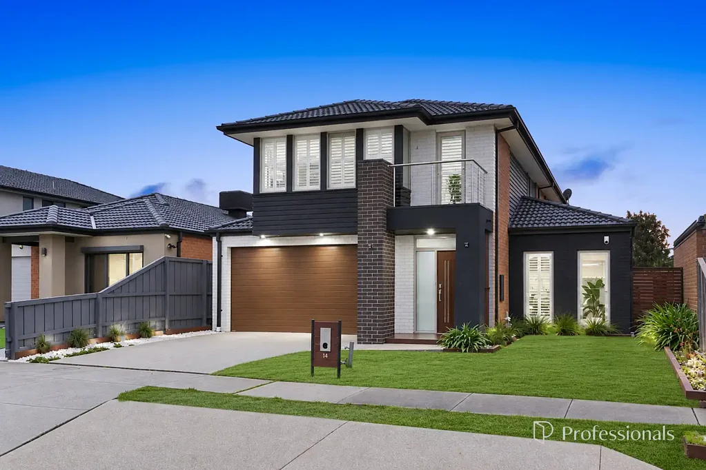 Taylors Hill 4 Bedroom Beautifully Designed with Exceptional Entertaining Spaces