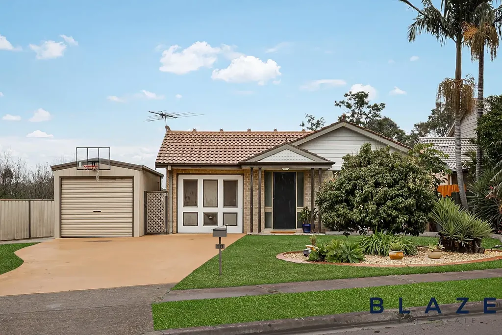 10 Rogan Crescent, Prairiewood, NSW 2176