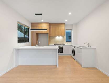 7C Buisson Glade, West Harbour, Waitakere City, Auckland, 4房, 2浴, 独立屋