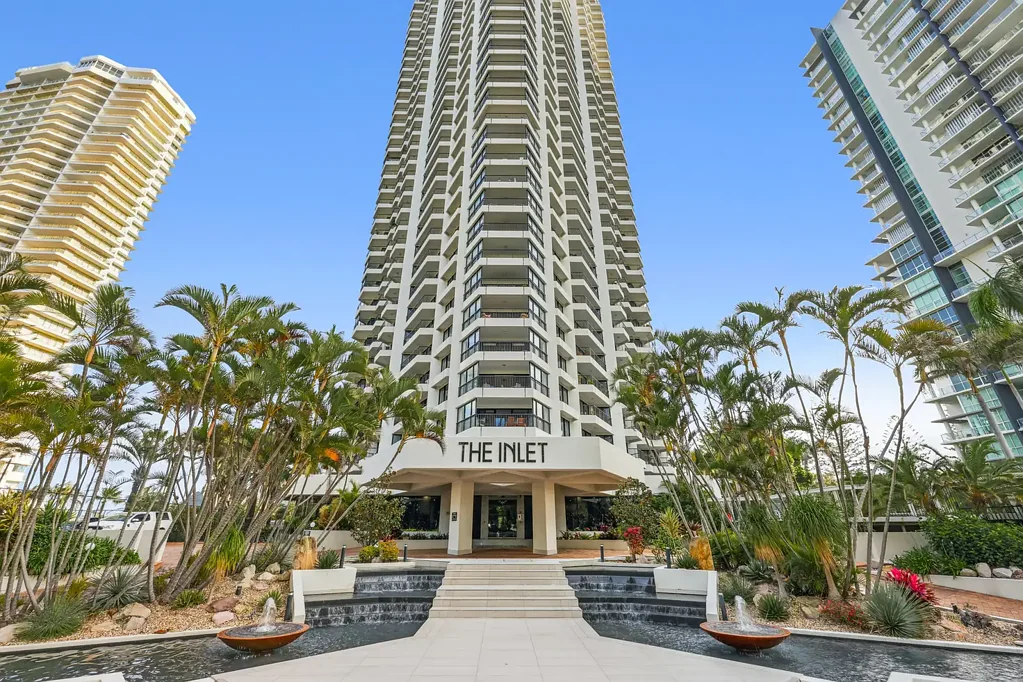 Main Beach 3ਬੈੱਡਰੂਮ Sophisticated Coastal Living in The Inlet – 3-bedroom Apartment in the Heart of Main Beach First Time To Market  - INSPECTION VIA APOINTMENT