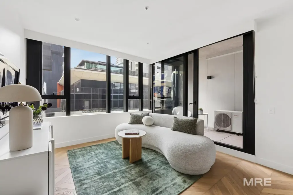 South Yarra 1房 尊贵环境中的精致典雅 Sophistication in a prestigious setting
