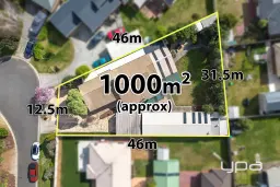 6 Collyer Close, Brookfield