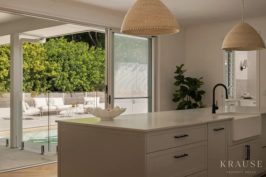 Yandina Creek 4房  Where Acreage Living Meets the Coast