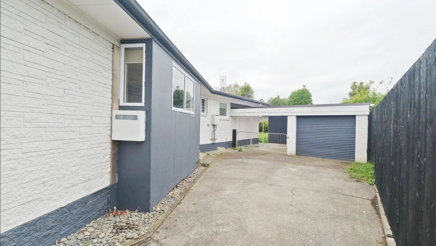 Three Bedrooms in Queenwood