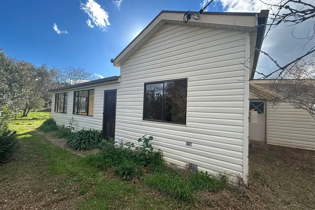 GOOLMA FARMHOUSE