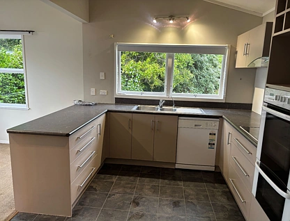 4 Linthorpe Place, 1076, Waikato, 3房, 1浴, 整租独立别墅