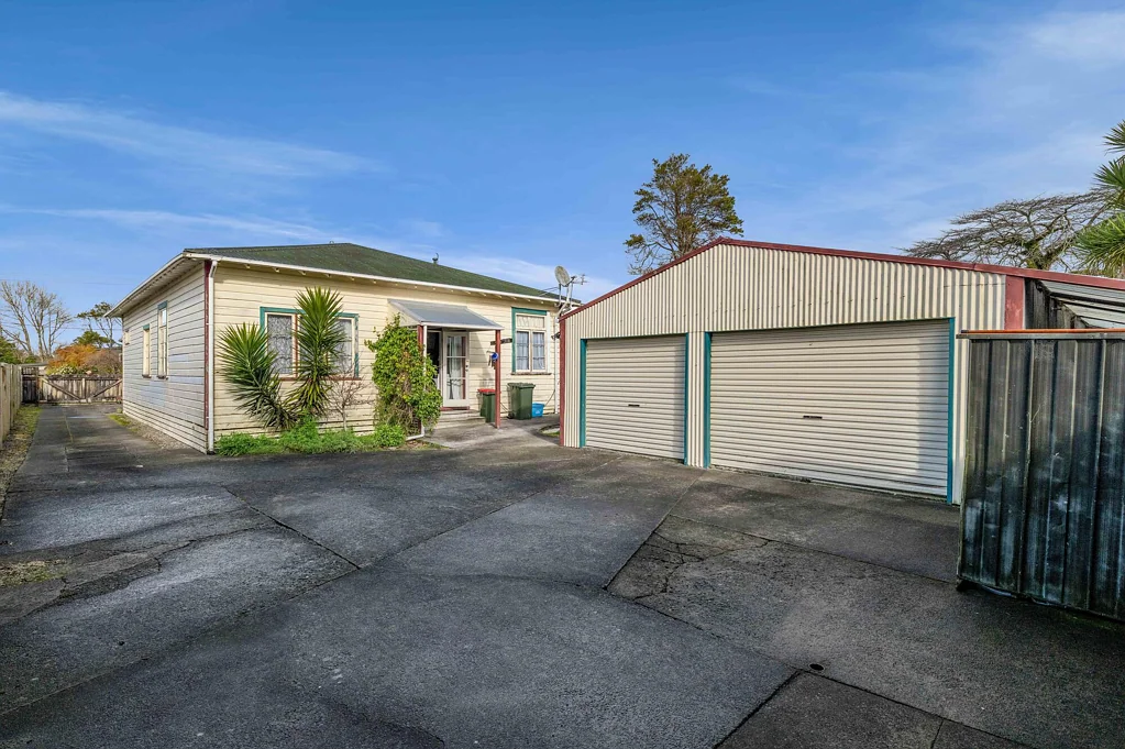Stratford 4Zimmer Solid, Spacious & Full of Opportunity