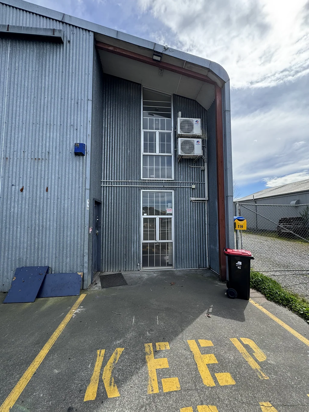 Camberley Set up your Workshop Here