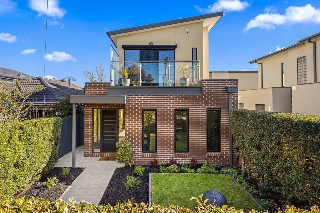 Carrum 3Kwarto A Townhouse That Ticks Every Box - Just Moments from the River