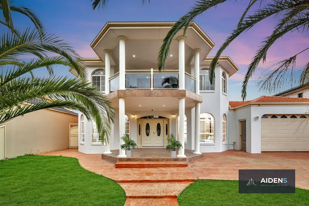 Taylors Hill 5غرفة نوم Grand Family Living on an Expansive 800m² Allotment