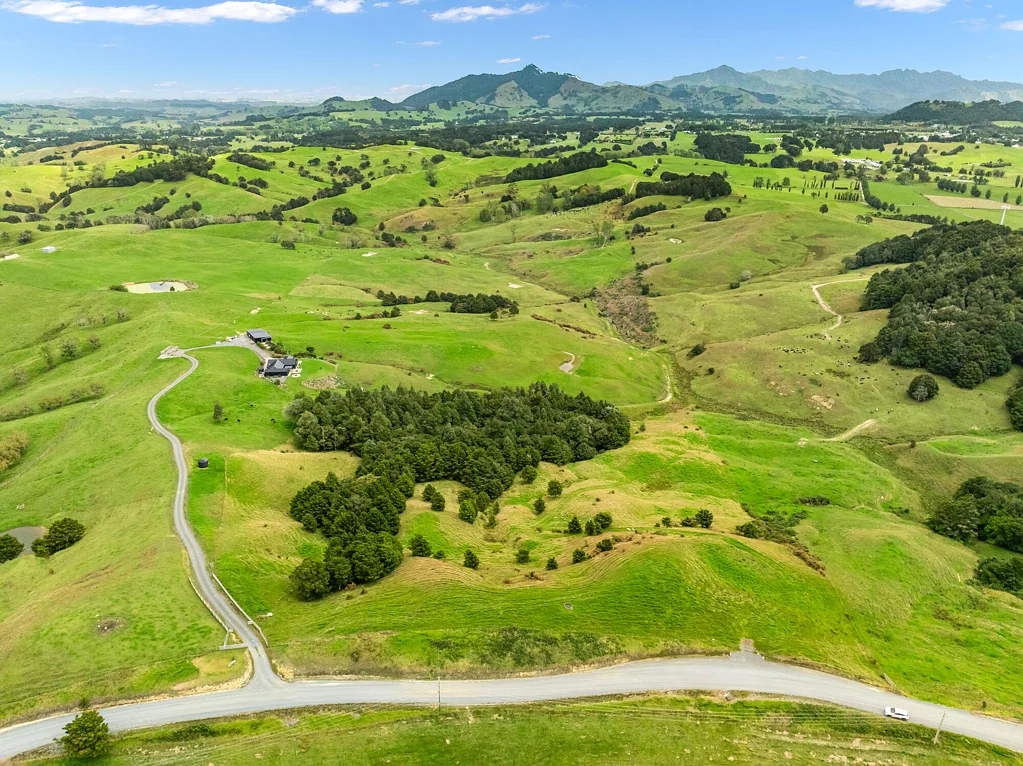 Maungakaramea Escape to Space, Privacy & Potential