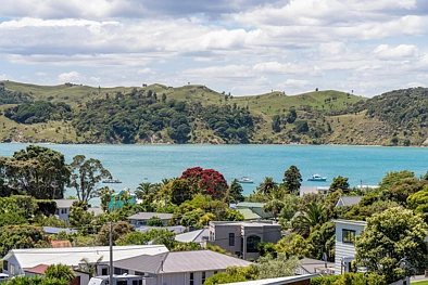 25e Violet Street, Raglan, Waikato District, Waikato, 2 Bedrooms, 1 Bathrooms, House