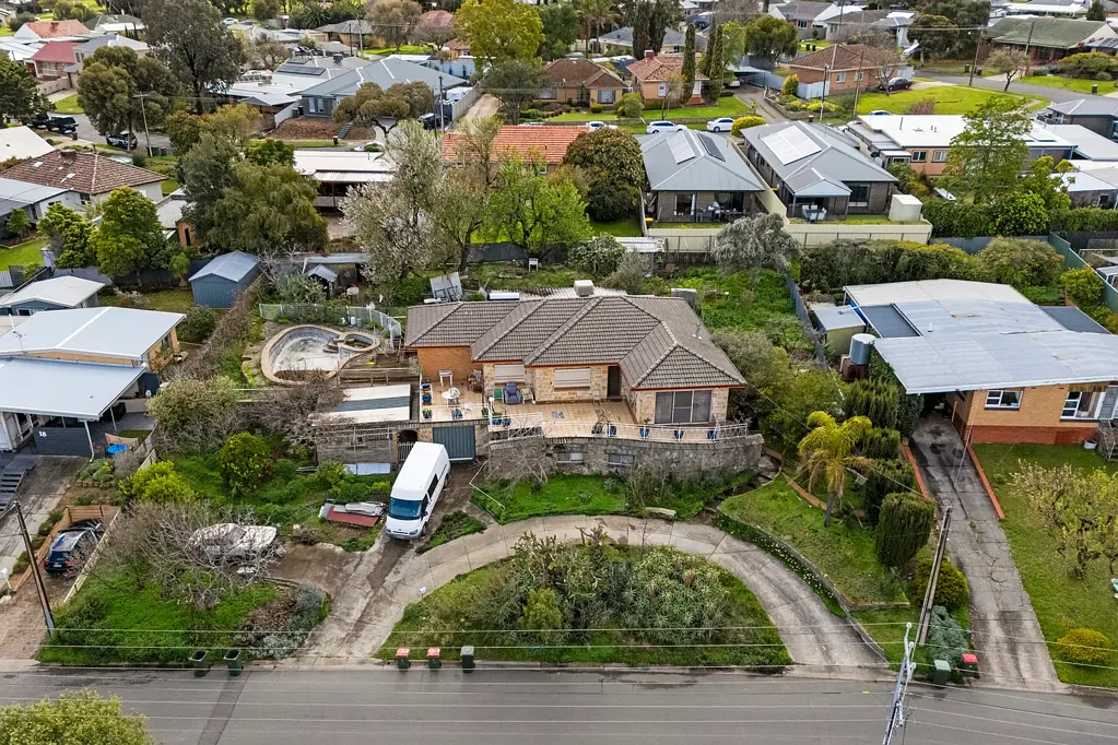 20-22 Flinders Drive, Valley View, SA 5093