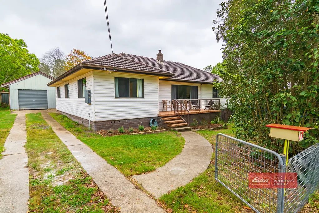 Bulahdelah 5 Bedroom Five Bedrooms, Fresh Updates & a Great Location