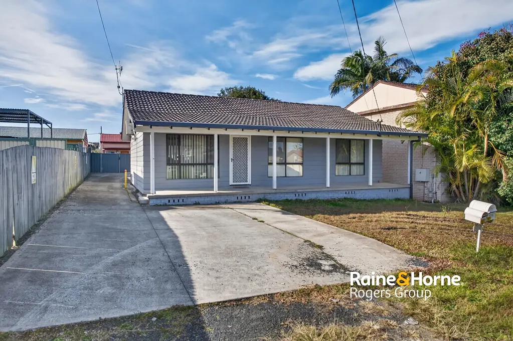 Comfortable Three-Bedroom Home in San Remo!