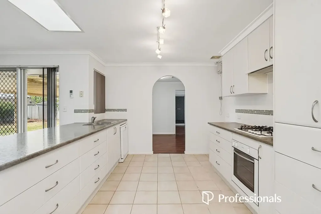 Forrestfield 4બેડરૂમ More Than a Home.