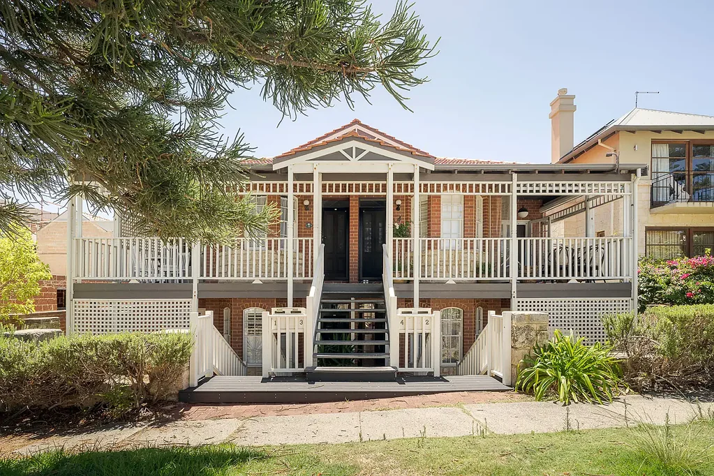 2/12 John Street, Cottesloe, WA 6011