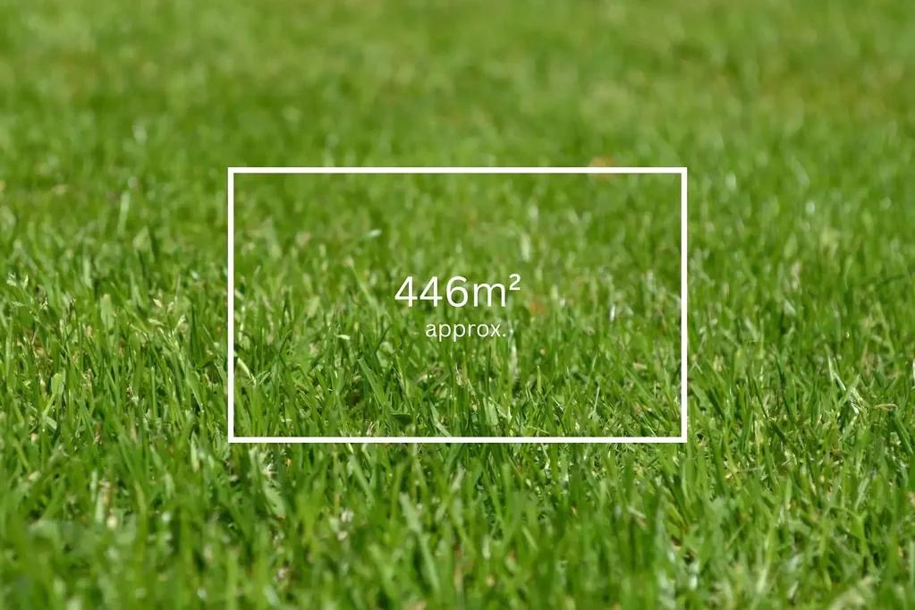 Manor Lakes Build your dream home on the perfect block!
