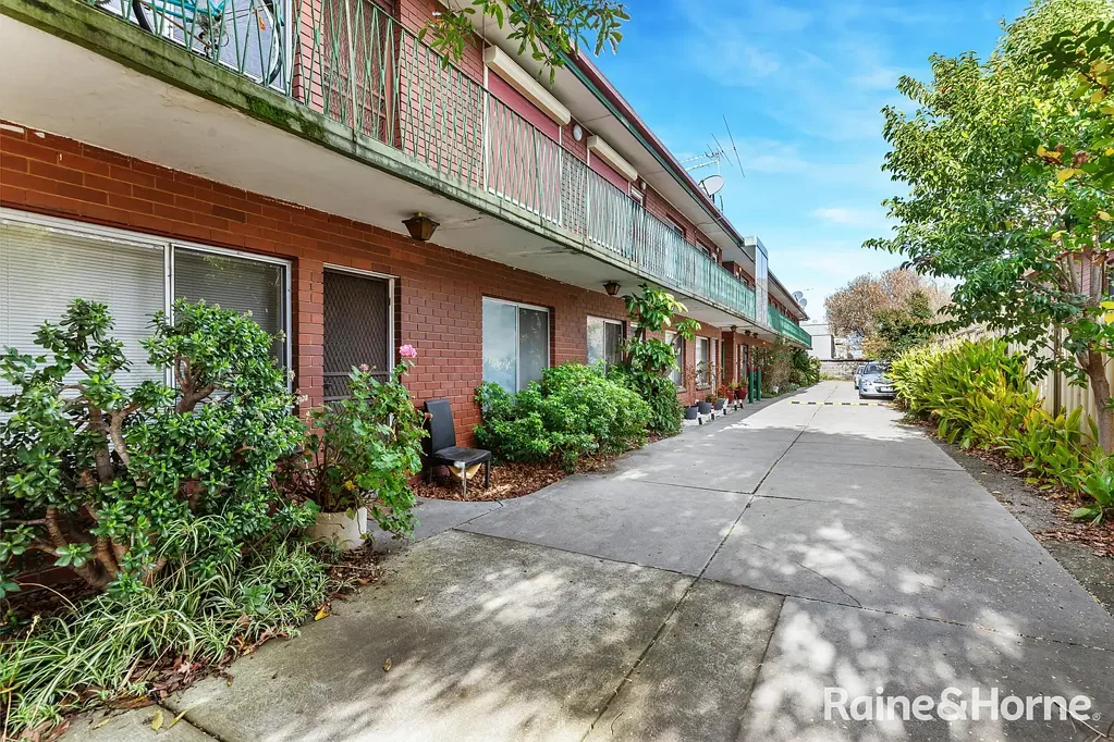11/5 CARMICHAEL STREET, West Footscray, VIC 3012