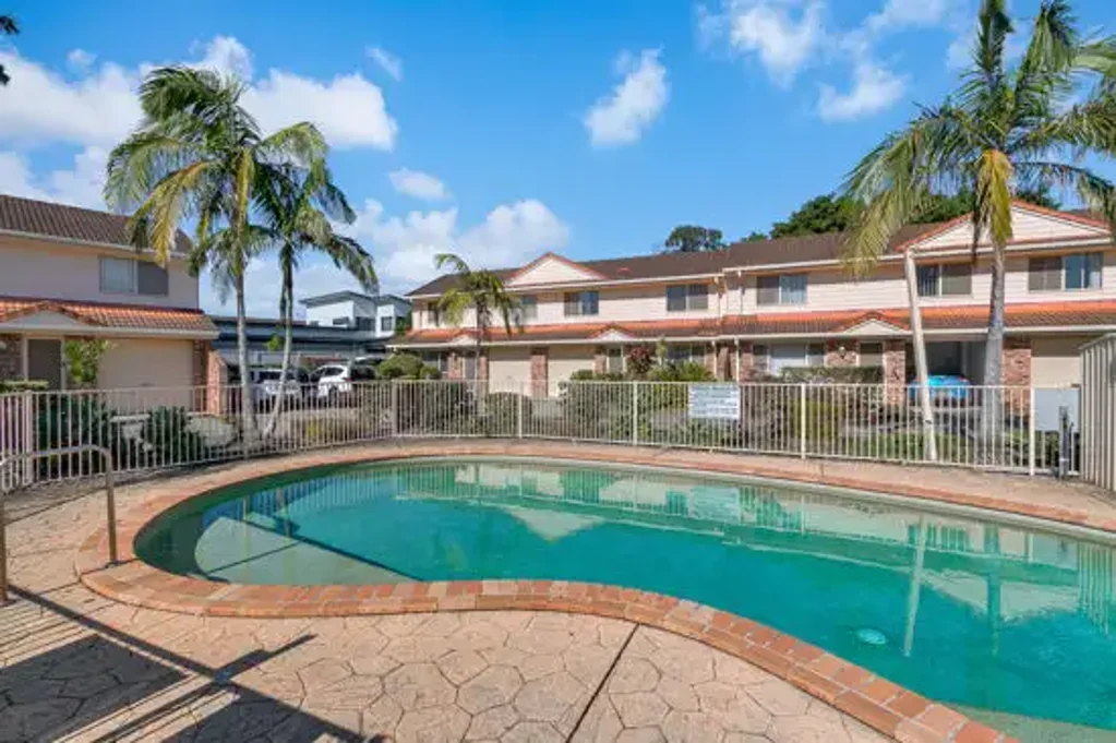 Tweed Heads West 3ਬੈੱਡਰੂਮ Stylish, Spacious & Move-In Ready Townhouse in lifestyle complex