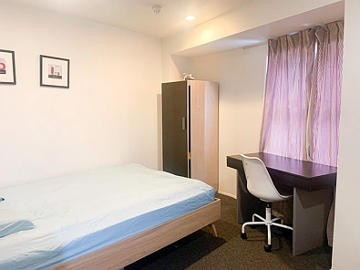 City Centre -- 2 Bedroom Apartment with 2 Bathrooms