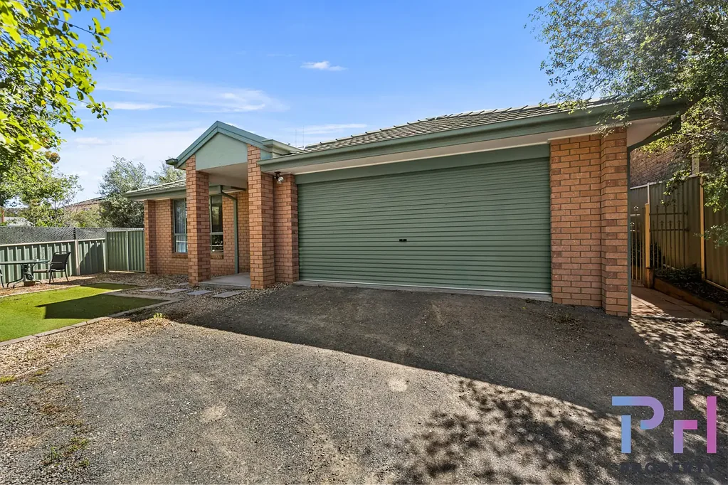 5 Sedgwick Close, Kennington, VIC 3550