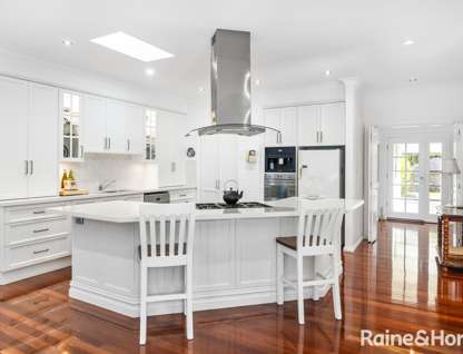 6 Yarra Yarra Close, Mollymook Beach, NSW 2539, 4 Bedrooms, 2 Bathrooms, House