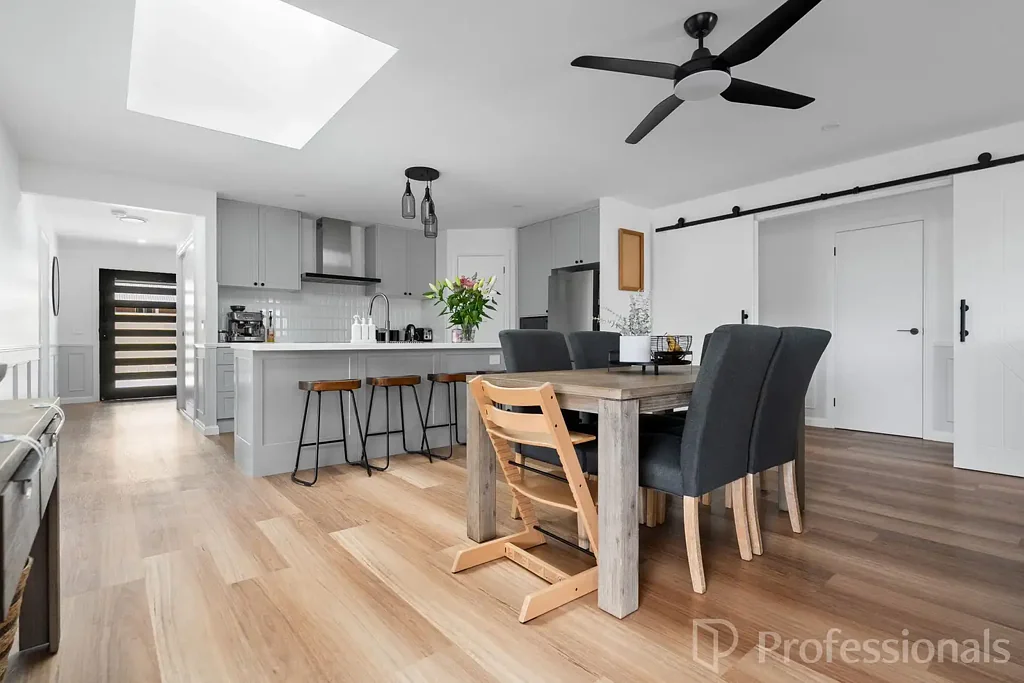 Eglinton 4침실 Builder’s Own Residence | Quality, Craftsmanship & Style