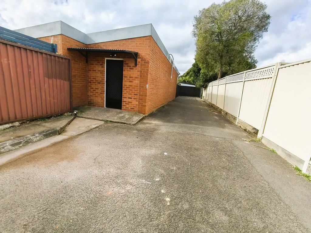1-Bedroom Granny Flat Fully renovated in the Heart of Panania