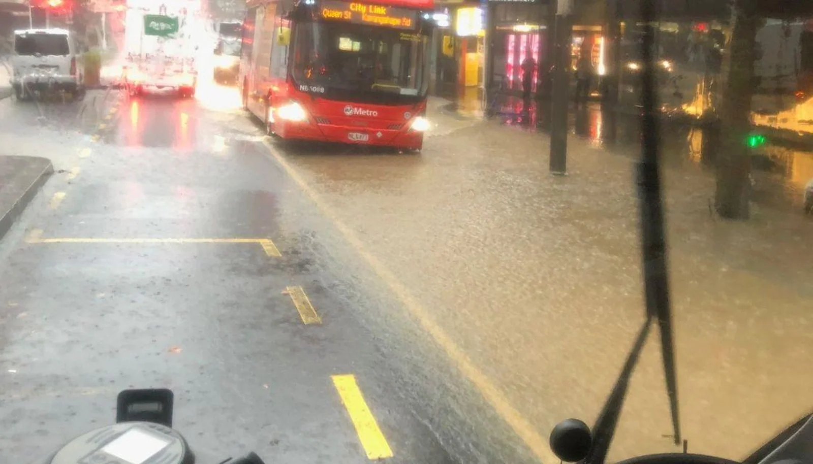 没完没了！雷暴、降雨、大雪预警齐发！北岛或遭遇新一轮恶劣天气