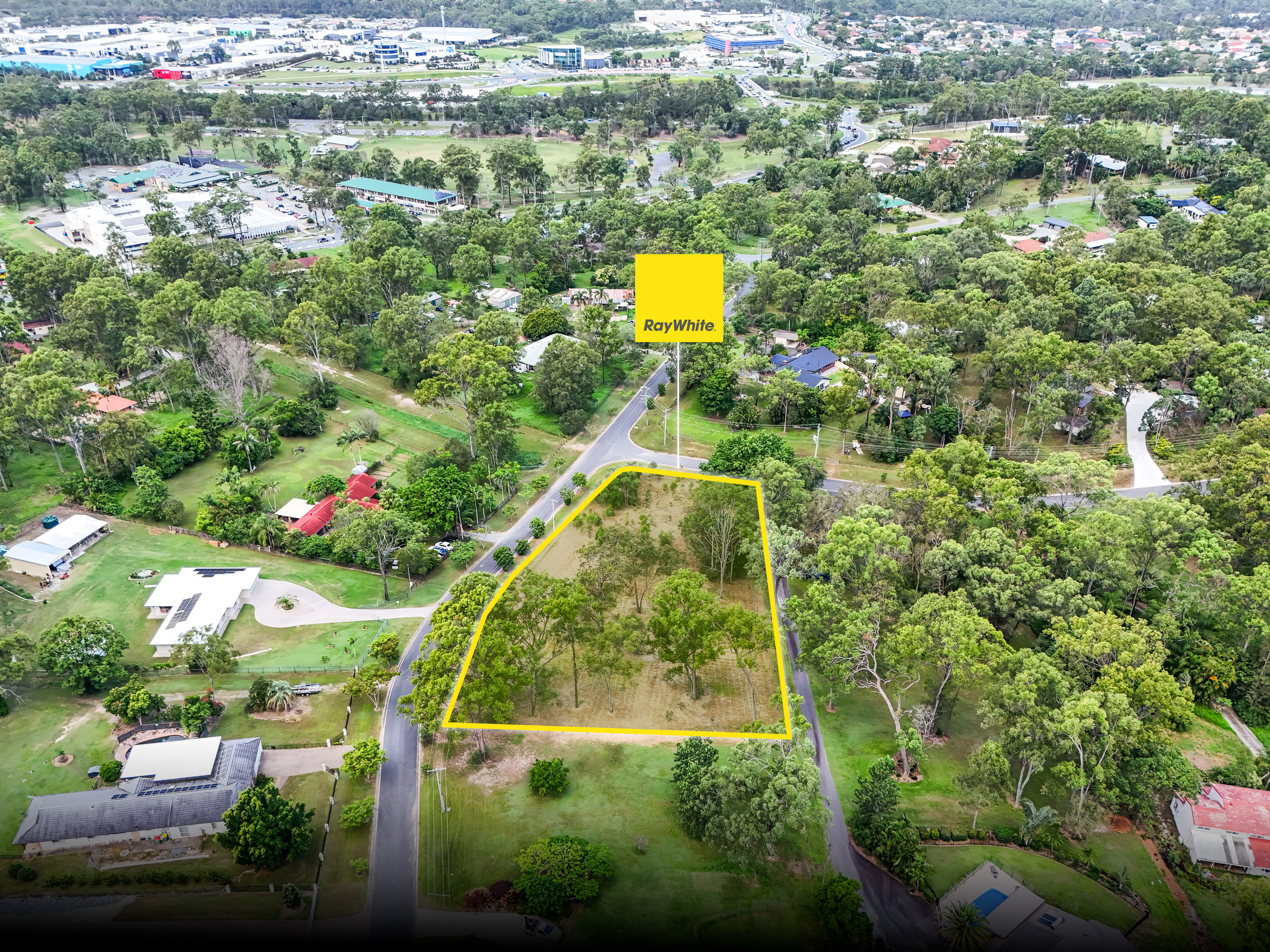 10 DOHERTY CT, ORMEAU QLD 4208, 0 Kuwarto, 0 Banyo, Section