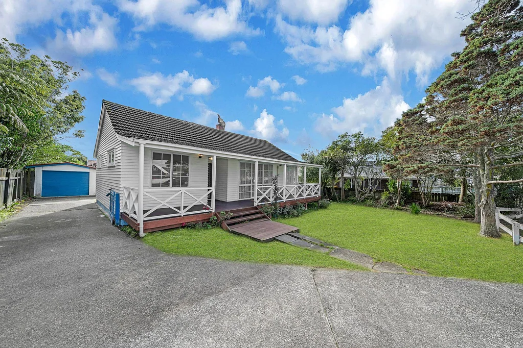 Manurewa 3ห้องนอน Must sell! 706m² Central Goldmine